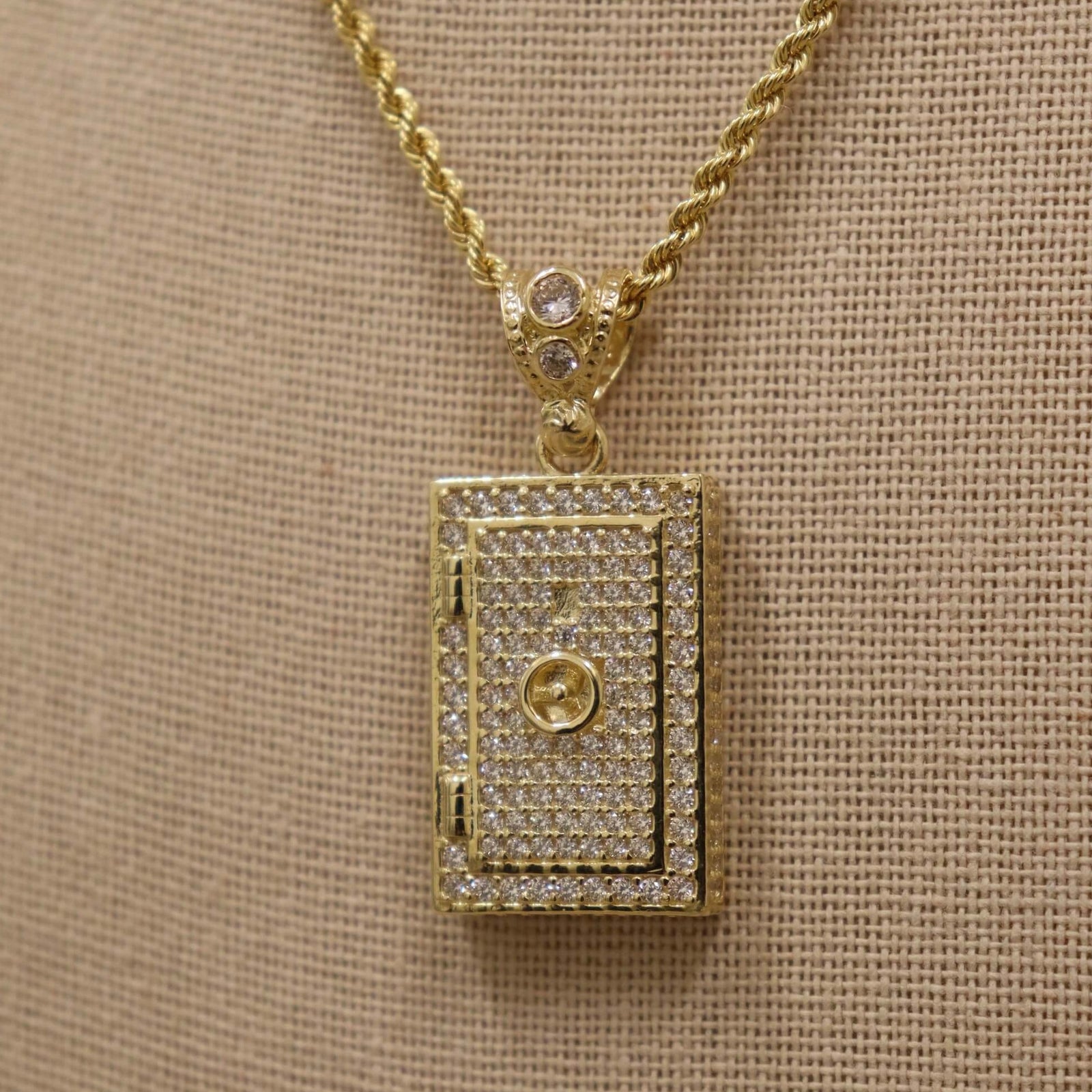 14K Safe Pendant (Sample Sale) Necklaces IceLink-CAL   