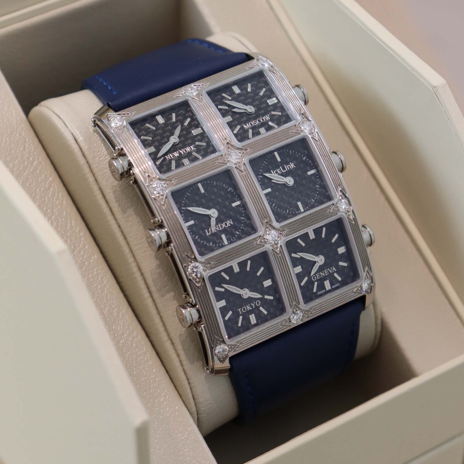 Ambassador Carbon Fiber Stainless Steel Presidential IceLink   