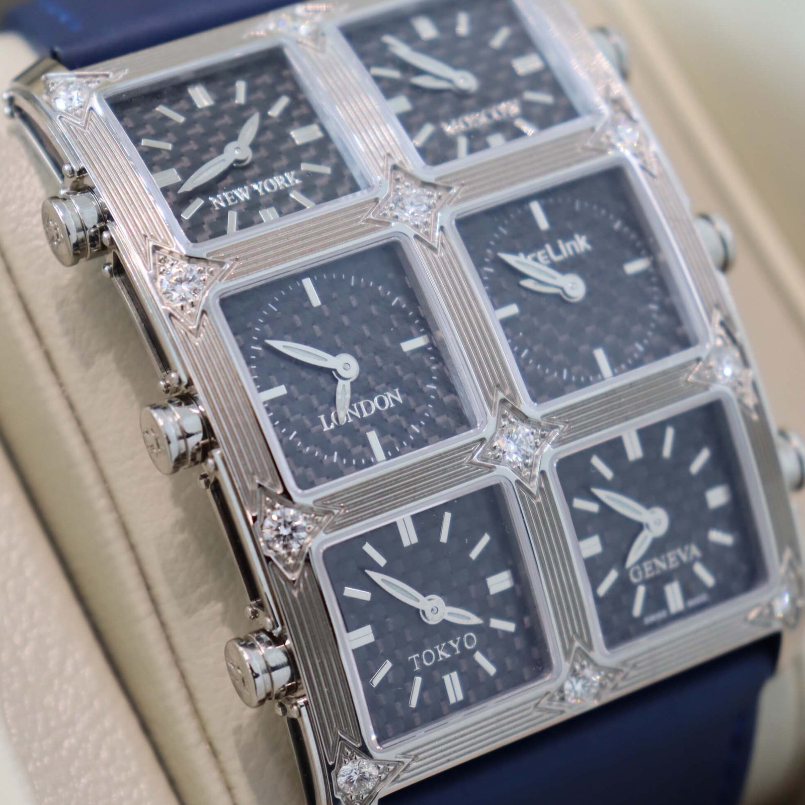 Ambassador Carbon Fiber Stainless Steel Presidential IceLink   