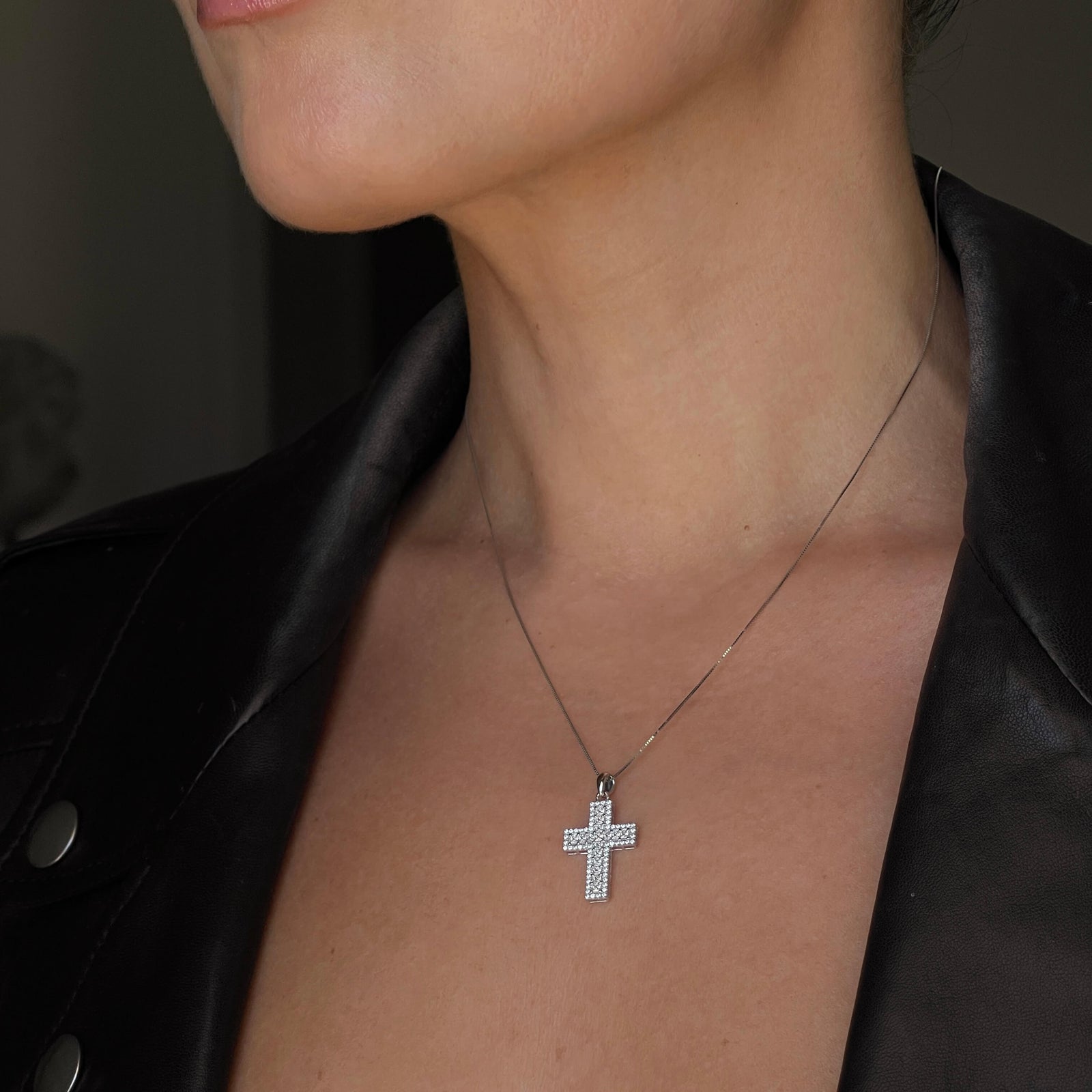14K Amalfi Cross Necklaces IceLink-CAL 14K Gold  